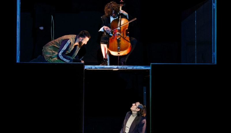 На отвореном друму